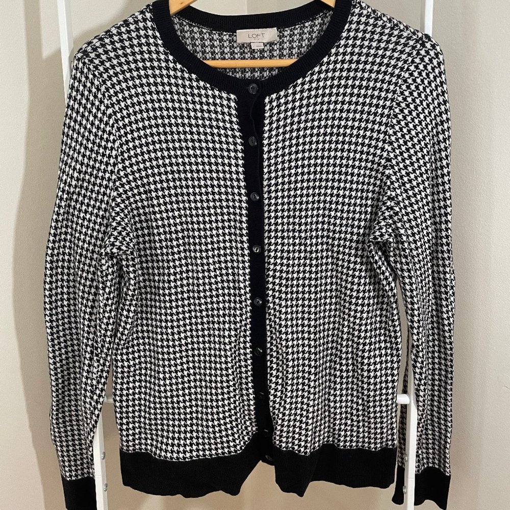 LOFT Houndstooth Button Cardigan